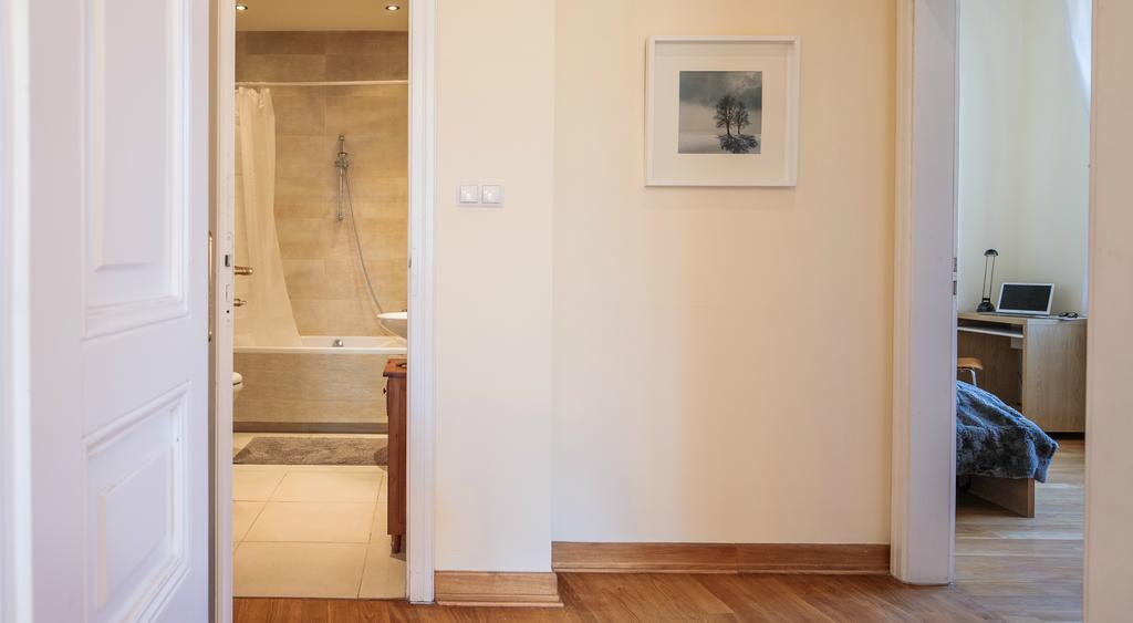 كراكوفيا M Apartments الغرفة الصورة